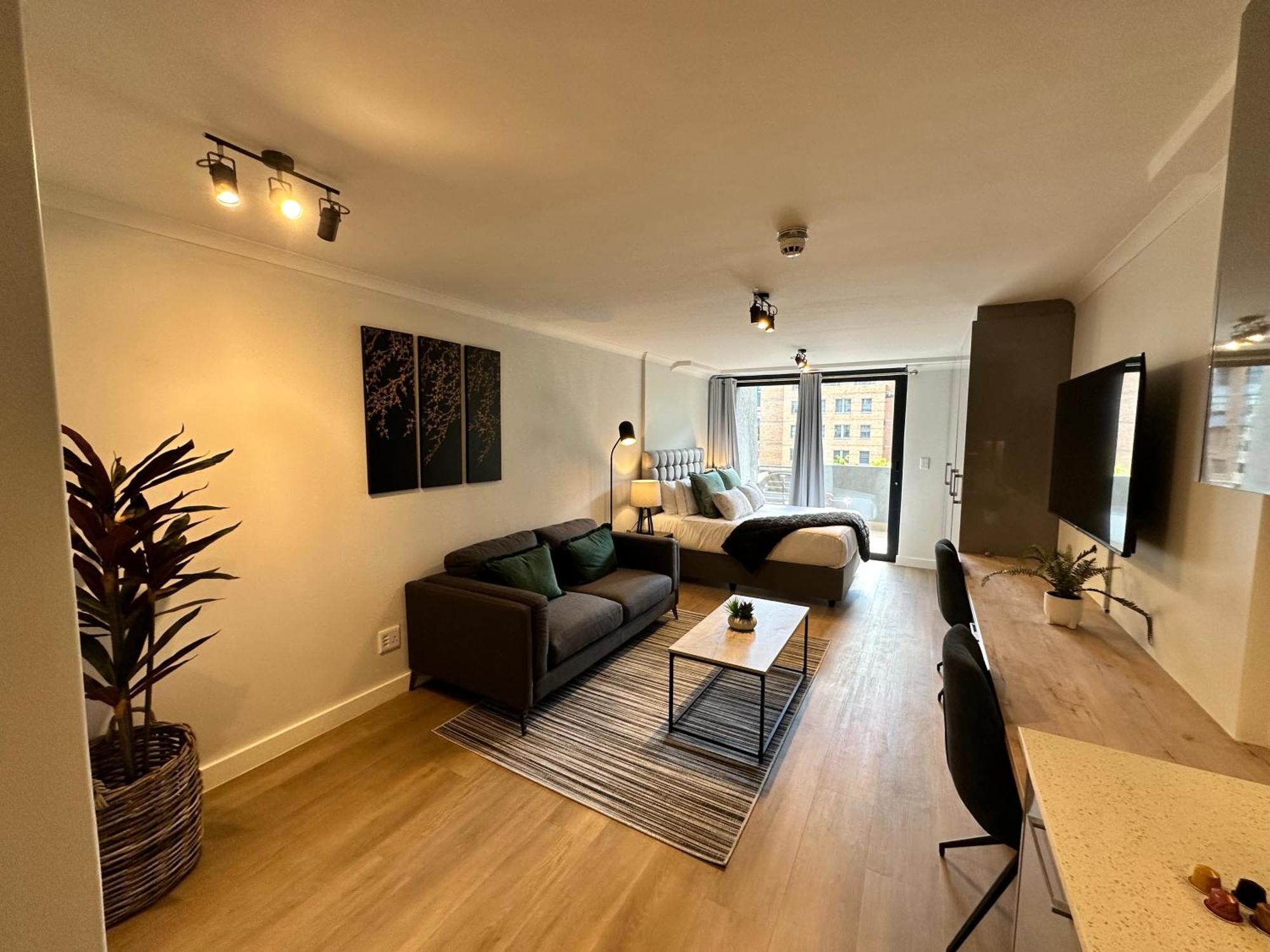 Newlands Peak Apartments ケープタウン エクステリア 写真