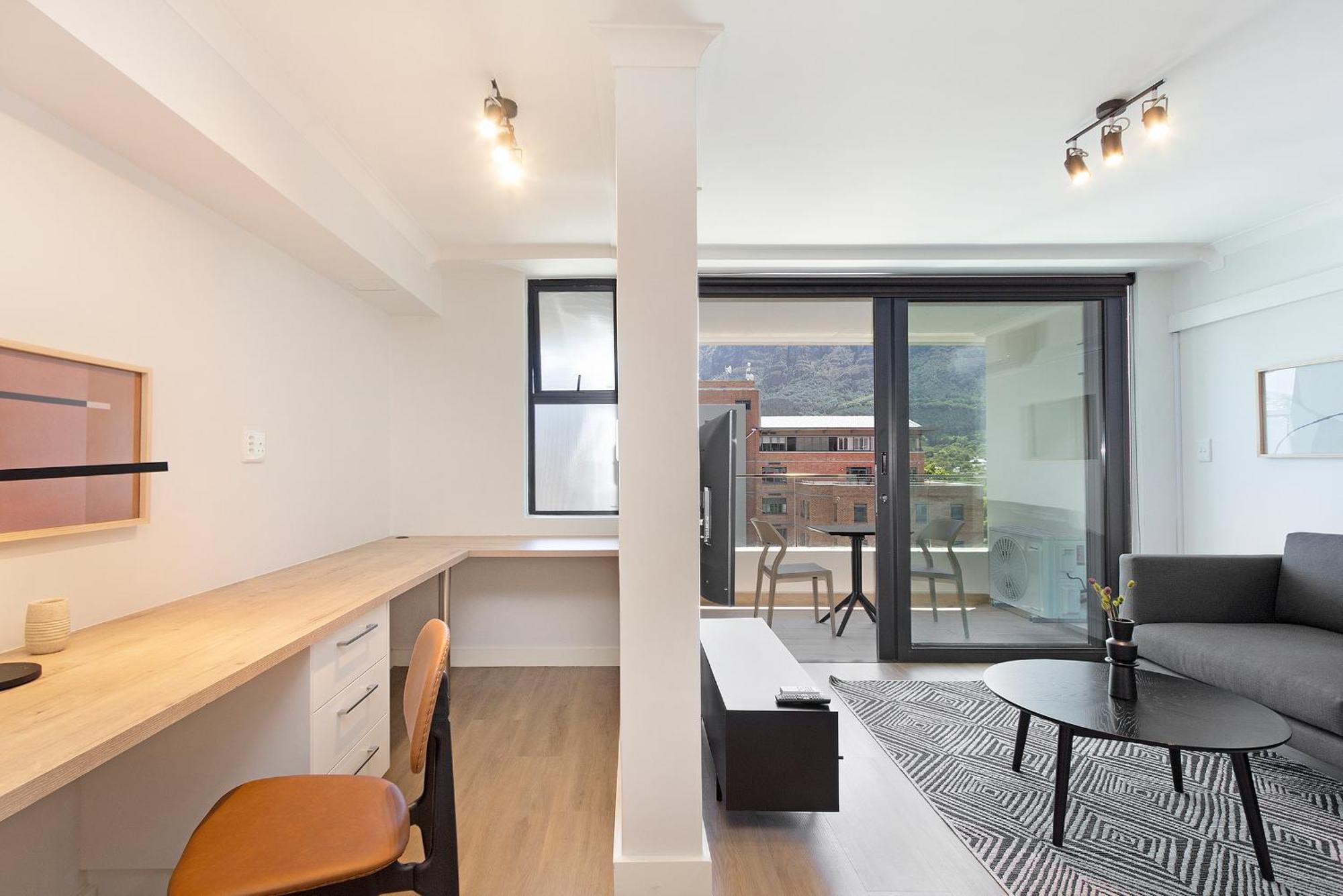 Newlands Peak Apartments ケープタウン エクステリア 写真